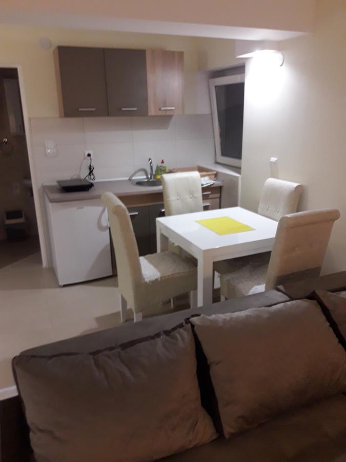 Apartman Mn Vrnjačka Banja Buitenkant foto